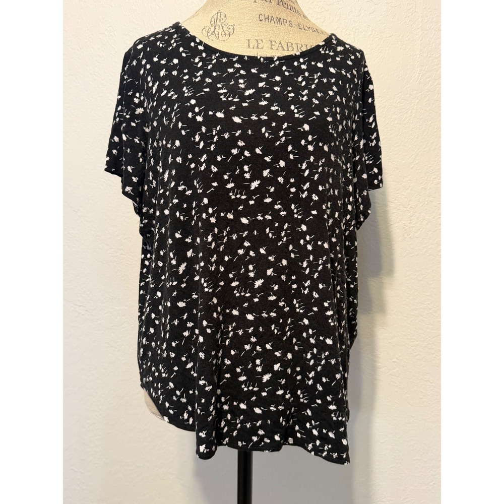 Philosophy Woman Republic Clothing Black White Floral Top 1X Short Sleeve Blouse